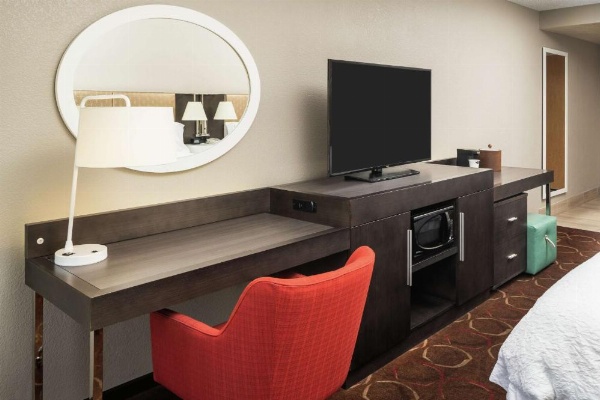 Hampton Inn By Hilton Las Vegas-Tropicana image 27